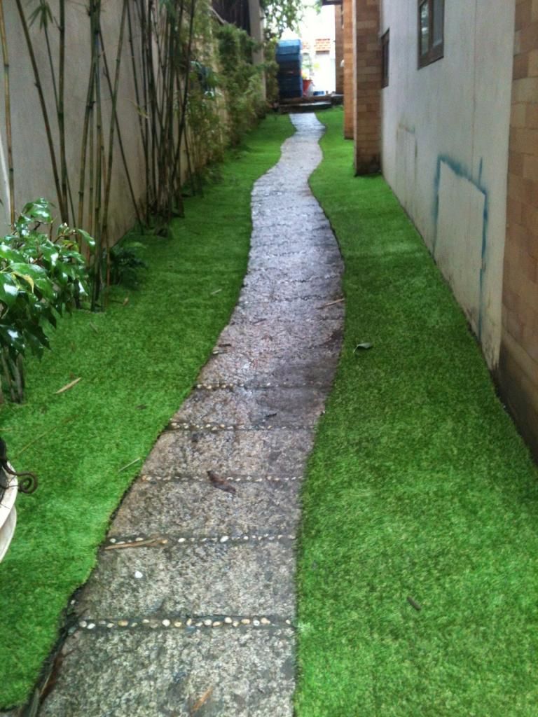 Ứng dụng cỏ nhân tạo sân vườn trang trí nhà