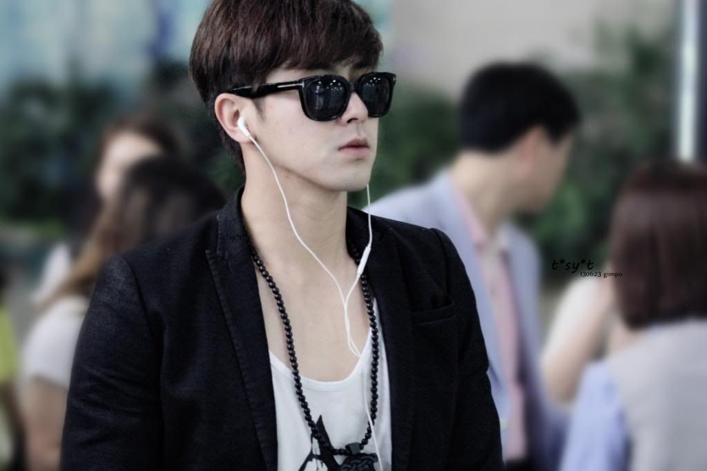  photo 84f460a5jw1e5xteldto5j21kw11x7em_zpsad8db222.jpg