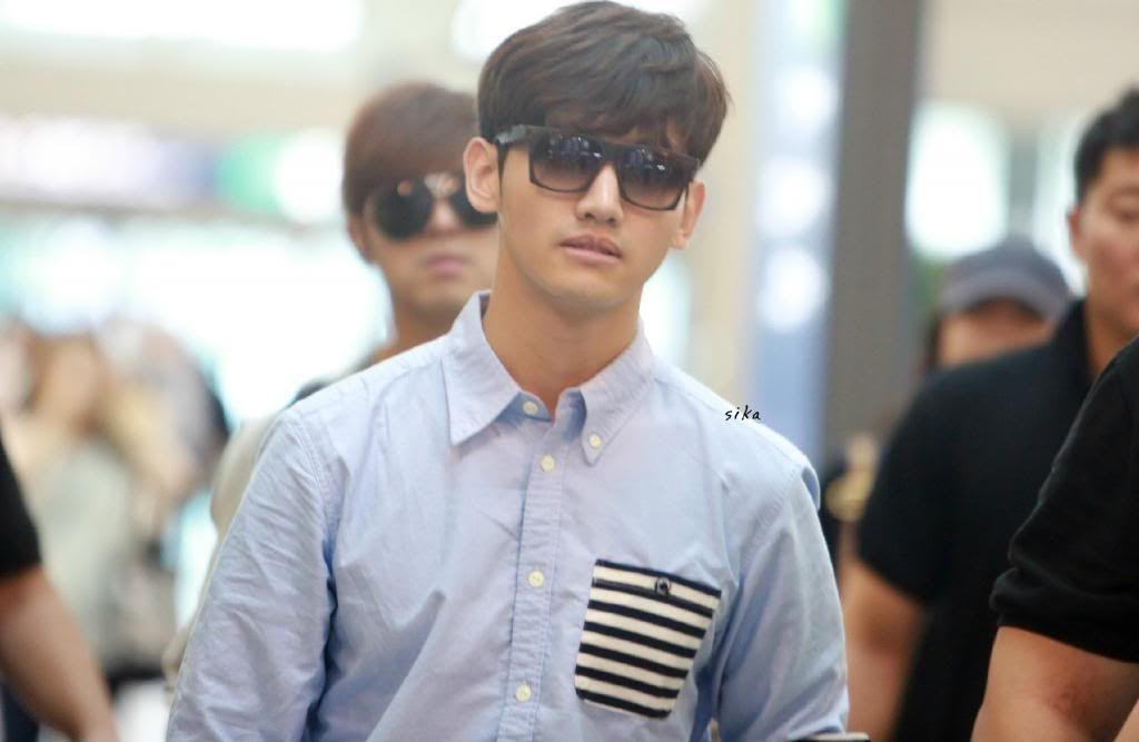  photo 5f043d6fjw1e6b19bs7lpj21kw113qbh_zps29e4c5c6.jpg