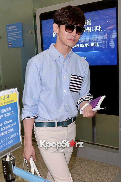  photo 83499-changmin_zpsfe7d3aa6.jpg