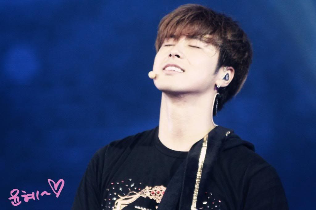  photo IMG_9200_DCF9DCE21_zps005a67b9.jpg