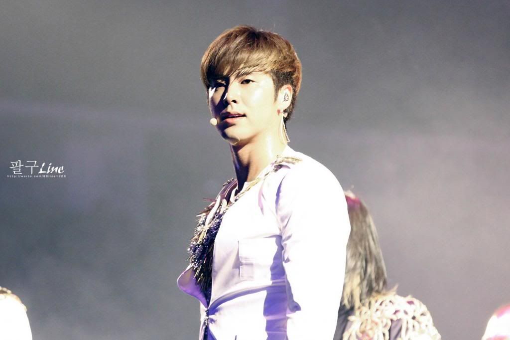  photo b5c0c336jw1e6uegcnq6rj215o0rsn36_zps6e914fba.jpg