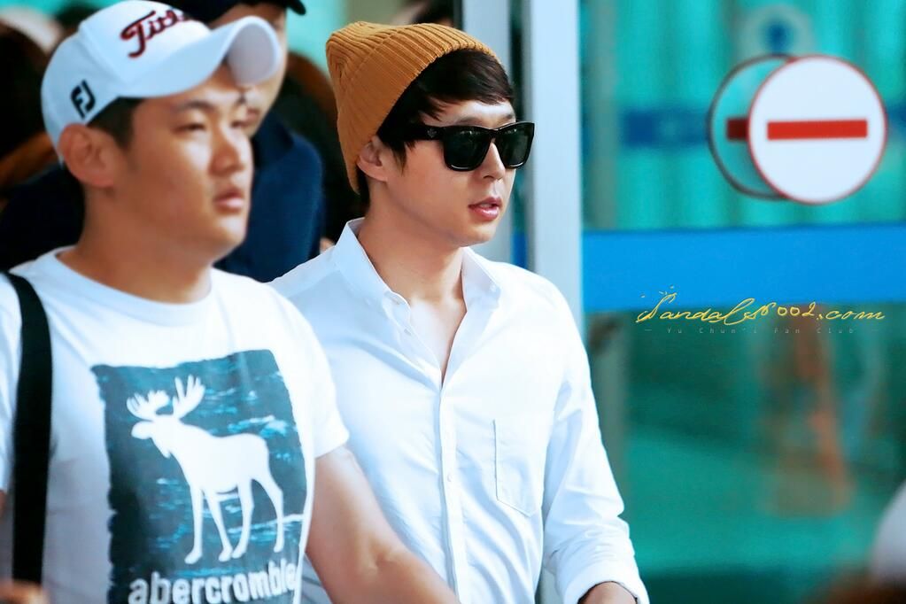  photo bpje1x1cmaar-eijpglarge_zpsc0819aa0.jpg