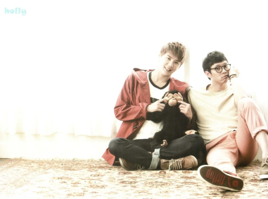  photo jyj_magazine_vol2_1_zps5d08368b.jpg