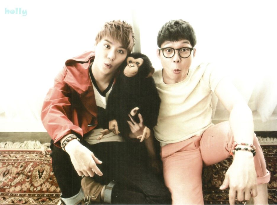  photo jyj_magazine_vol2_2_zps7b595cce.jpg