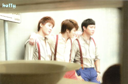  photo jyj_magazine_vol2_43_zps12effa8f.jpg