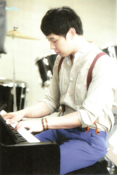  photo jyj_magazine_vol2_50_zps9c973323.jpg