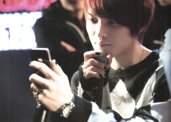  photo jyj_magazine_vol2_68_zps7a8db95d.jpg