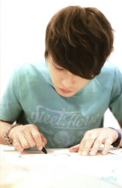  photo jyj_magazine_vol2_97_zps1bfddee9.jpg