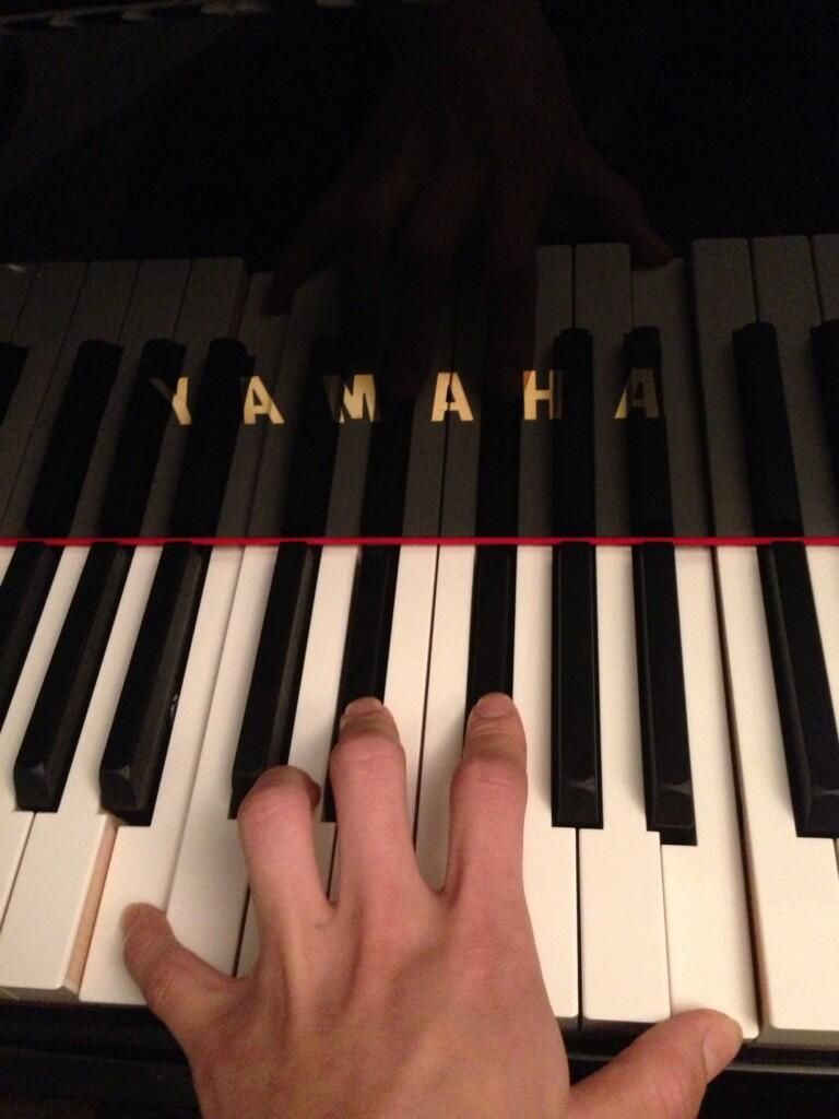  photo BPoaImnCQAIkNiL_zpsbeb04bf5.jpg