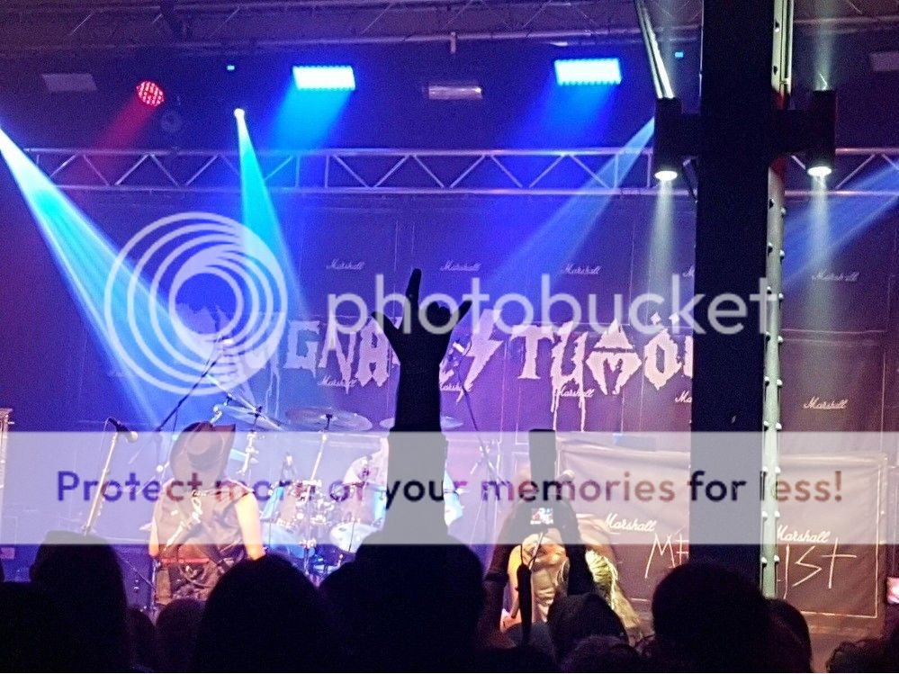  photo 15127378_1327094684020812_1736834870_o_zpshe340gyn.jpg